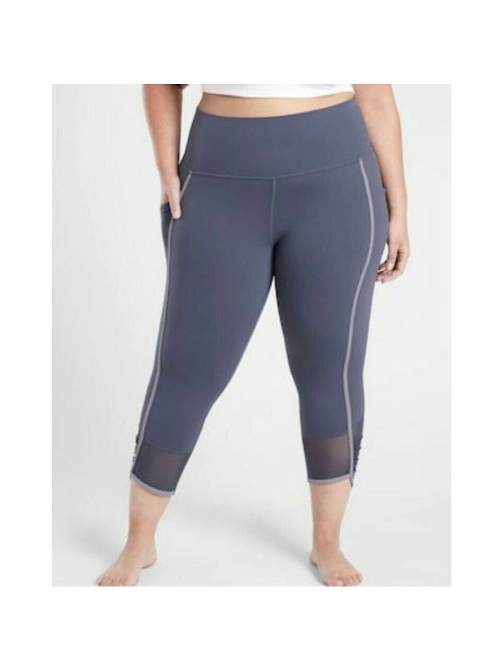Athleta Women’s 1X Slate Blue Salutation Stash Pocket II Capri High Rise NWT